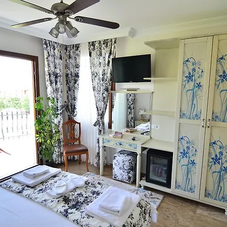 Cunda Paradise Butik מלון